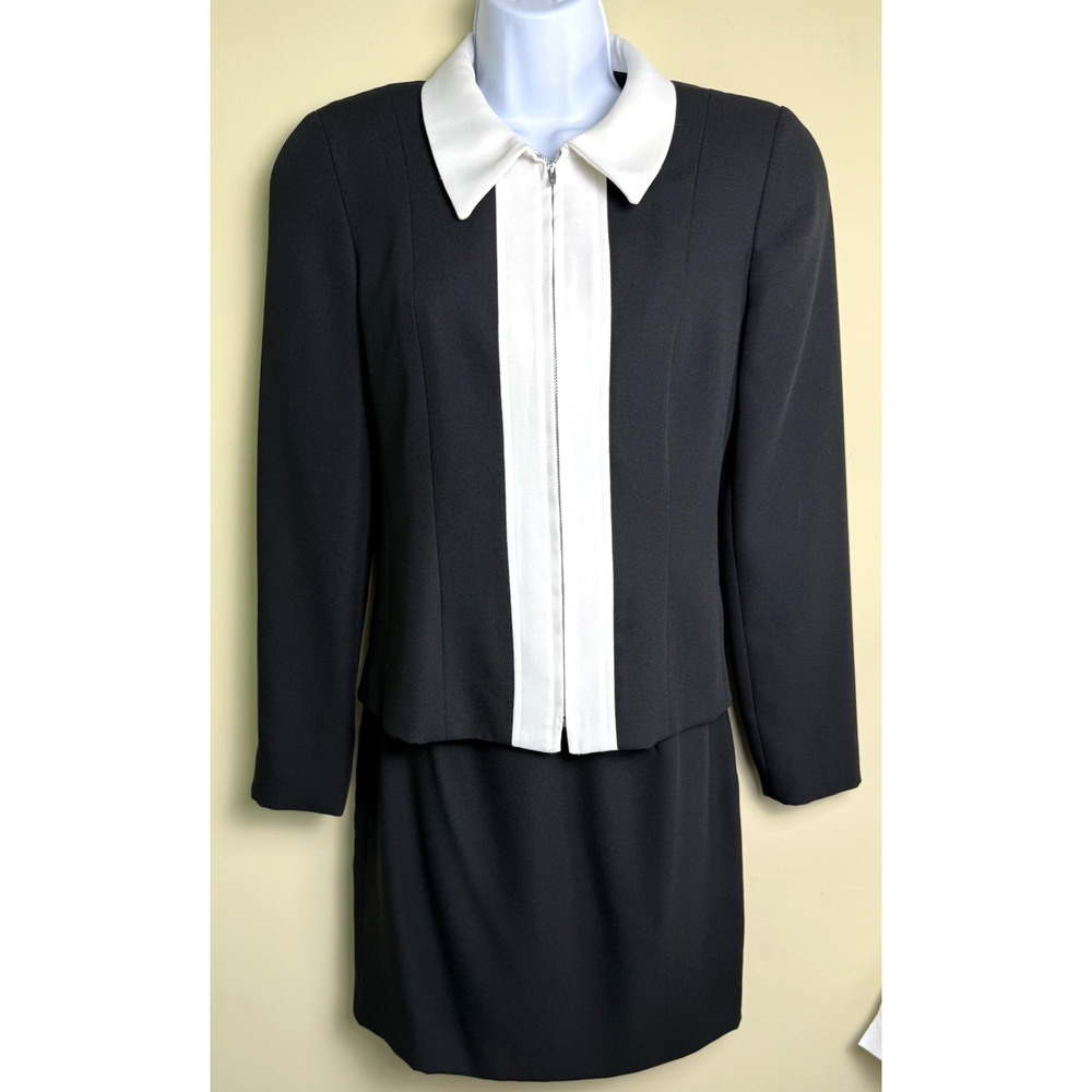 Hugo Buscati skirt Suit size 2 black white collar Secretary Classic Designer